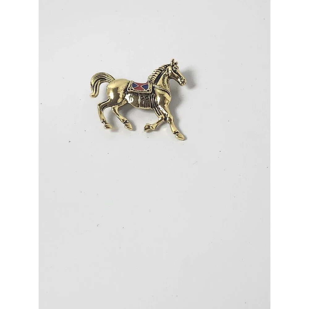 COSTUME FASHION JEWELRY-RED SADDLE HORSE BROOCH